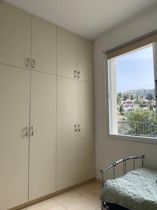 2 Bed Mountains And Costal Views With Pool * Paphos